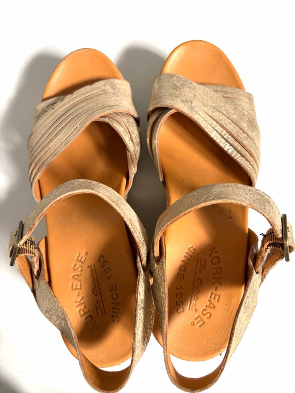 Kork-Ease Women’s Shoes Adelphi Leather Wedge Sandals Gold Boho size 6 - Picture 5 of 15